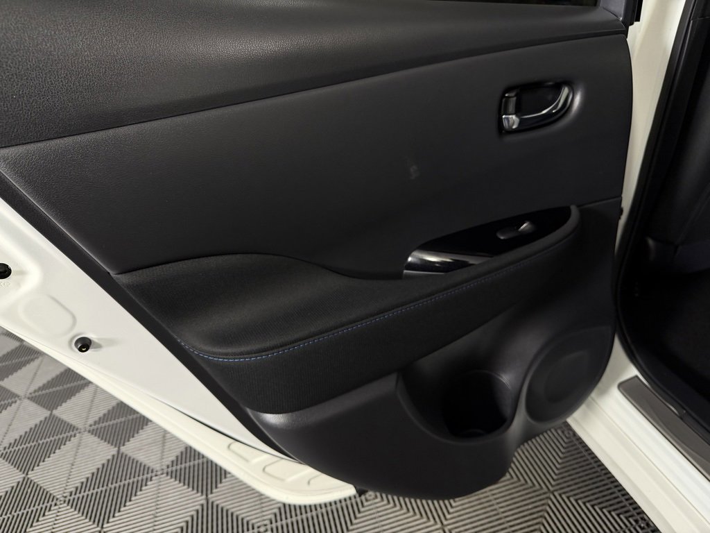 Used 2024 Nissan Leaf SV Plus image 27