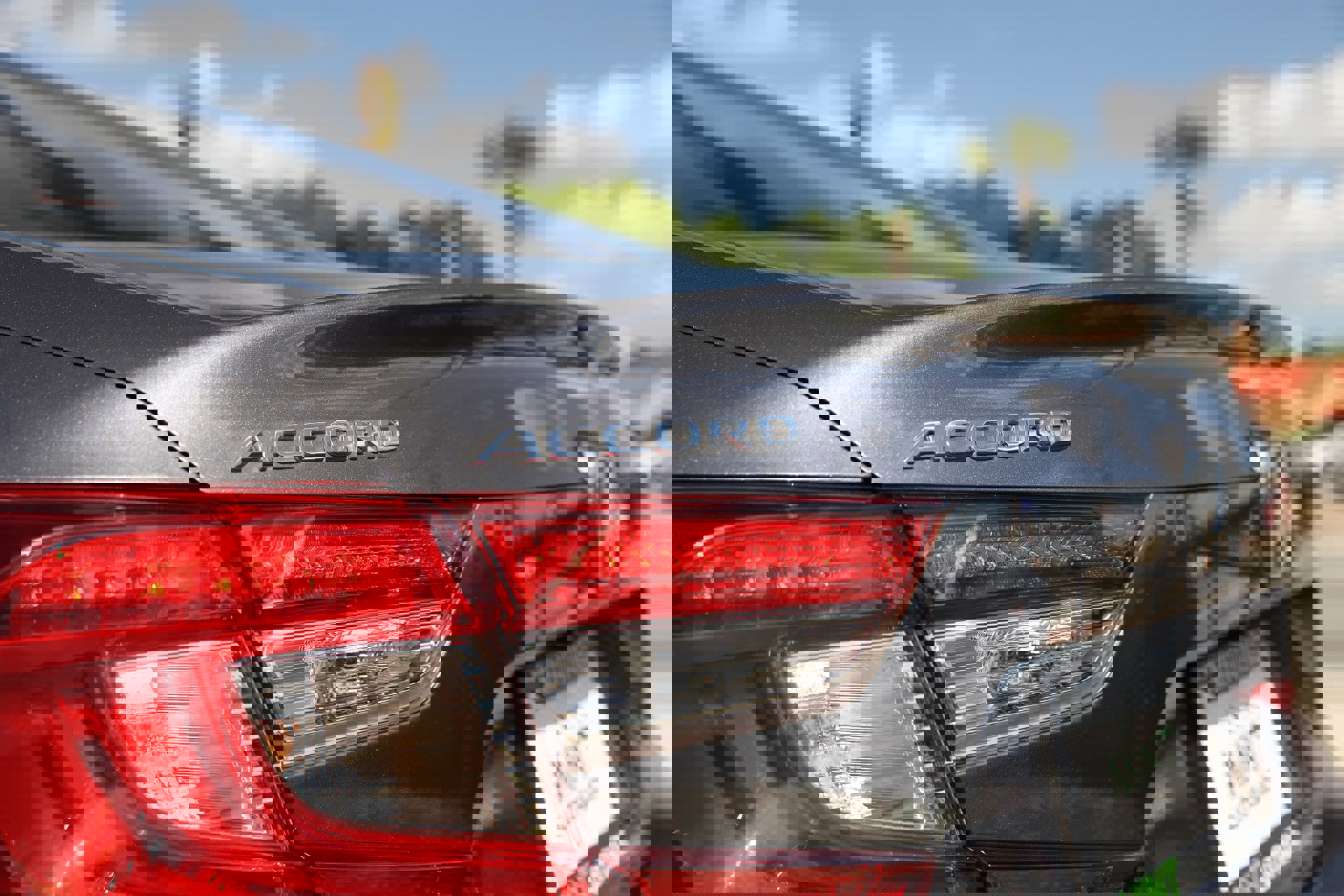 Used 2018 Honda Accord EX-L image 46