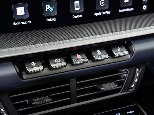 Certified 2025 Porsche 911 Carrera image 18