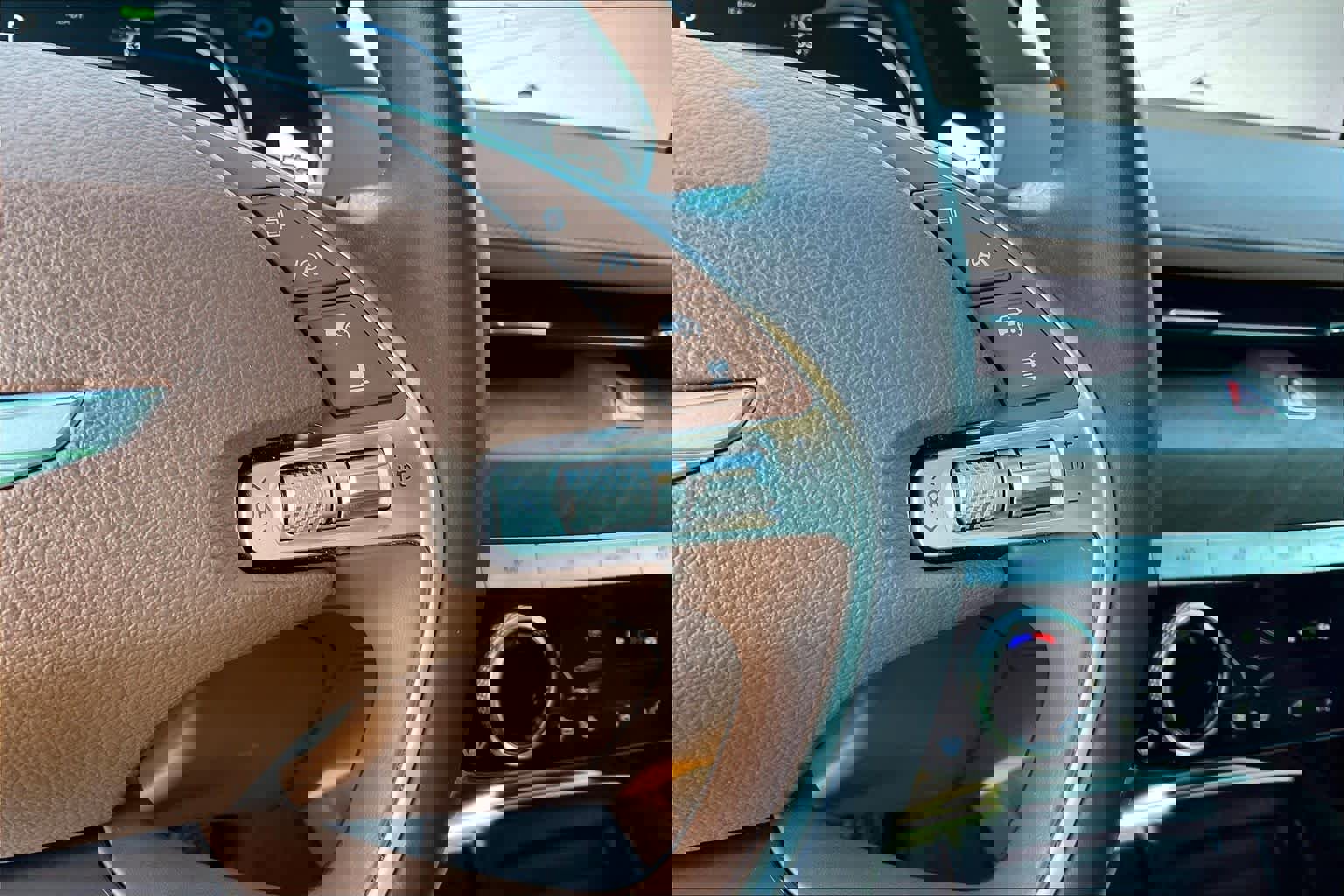 Used 2024 Genesis G80 image 21