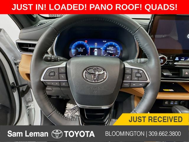Used 2023 Toyota Highlander Platinum image 11