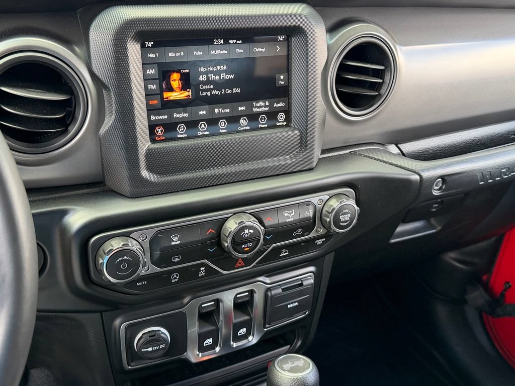 Certified 2022 Jeep Wrangler Sport AWD/4WD image 16