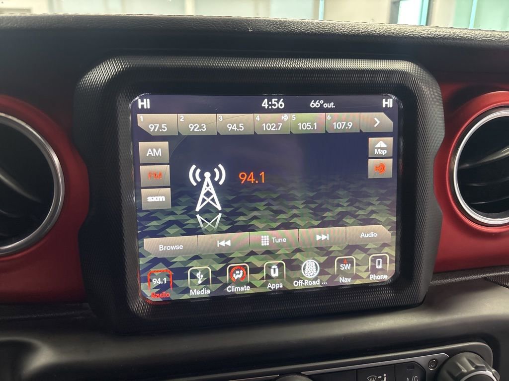 Used 2018 Jeep Wrangler Unlimited Rubicon AWD/4WD image 23