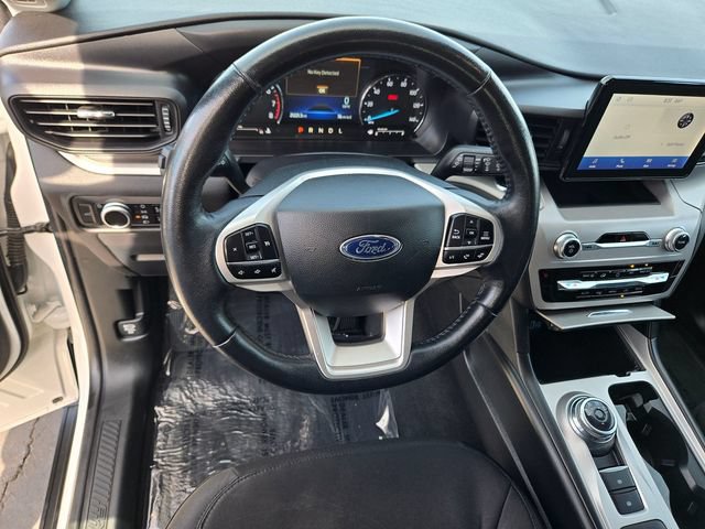 Used 2023 Ford Explorer XLT RWD image 6
