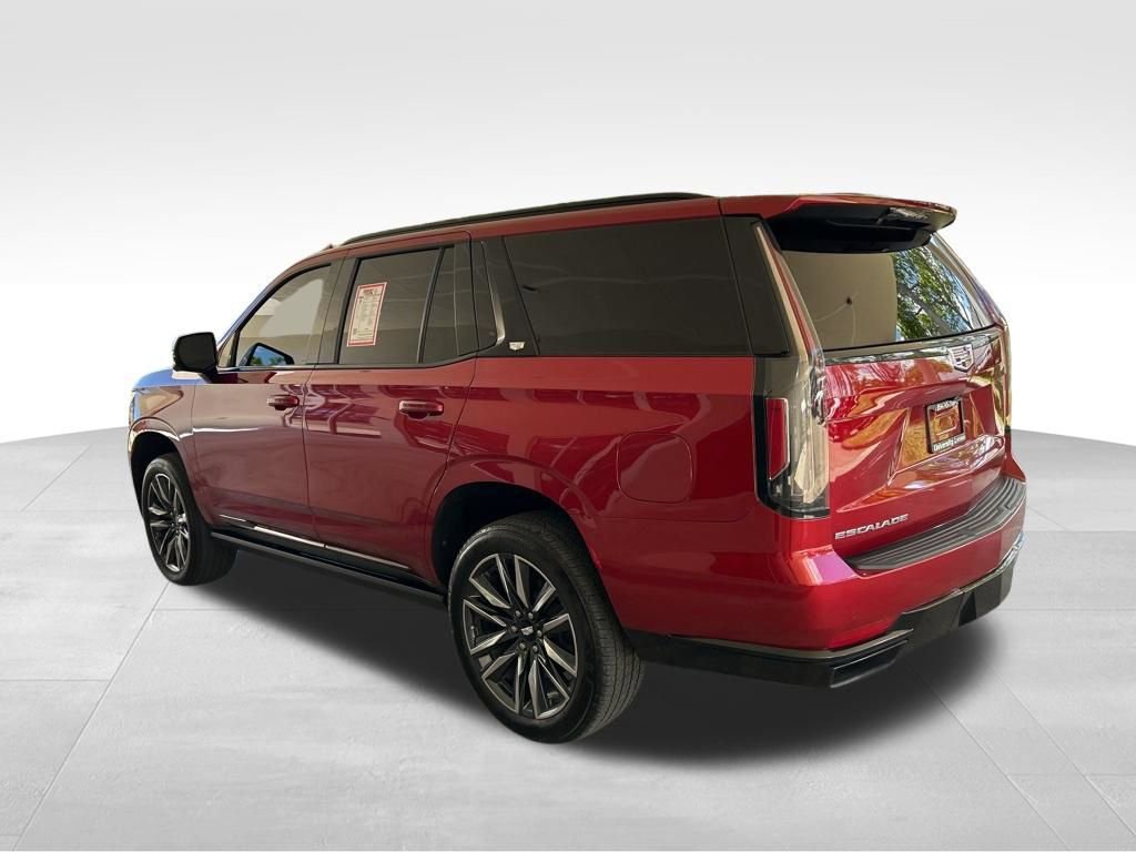 Used 2021 Cadillac Escalade Sport Platinum RWD image 4