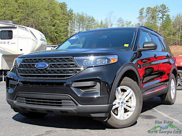 Used 2023 Ford Explorer XLT image 1