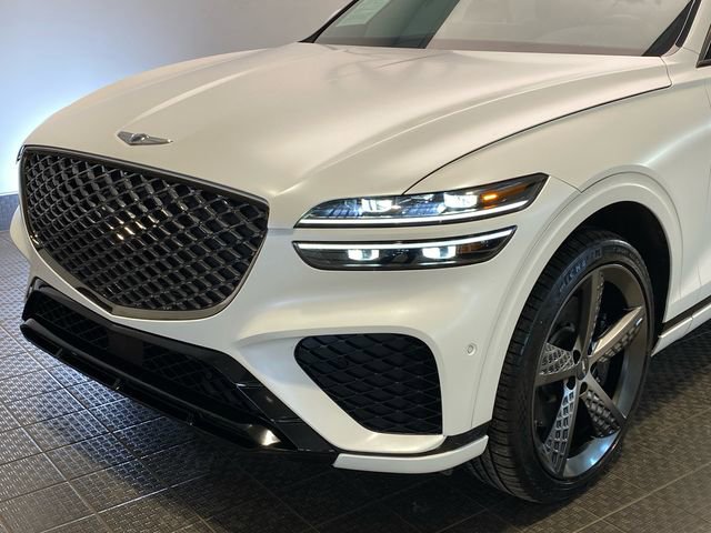 Used 2023 Genesis GV70 3.5T Sport w/ Sport Prestige Package image 7