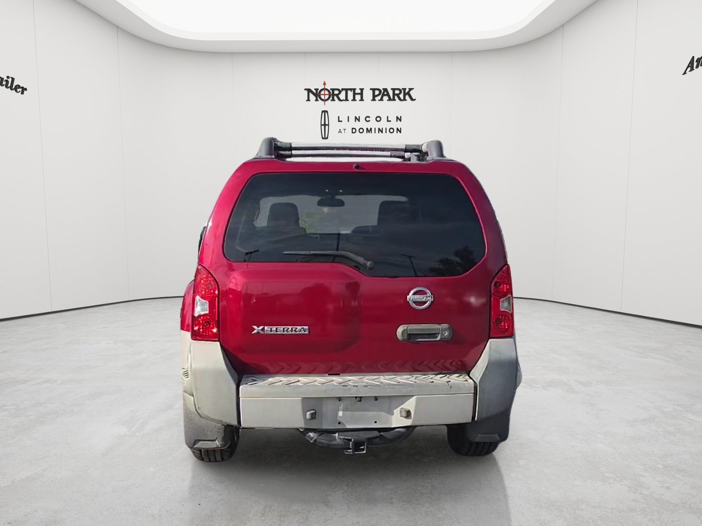 Used 2010 Nissan Xterra S RWD image 4