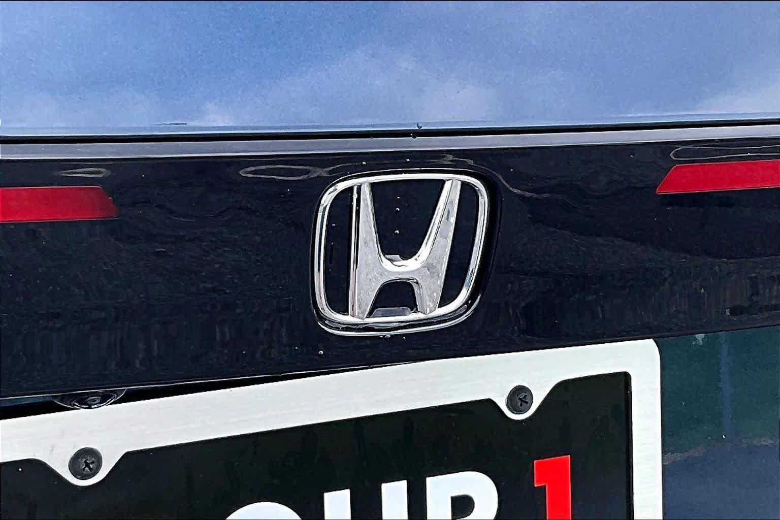 Used 2024 Honda Accord EX image 30