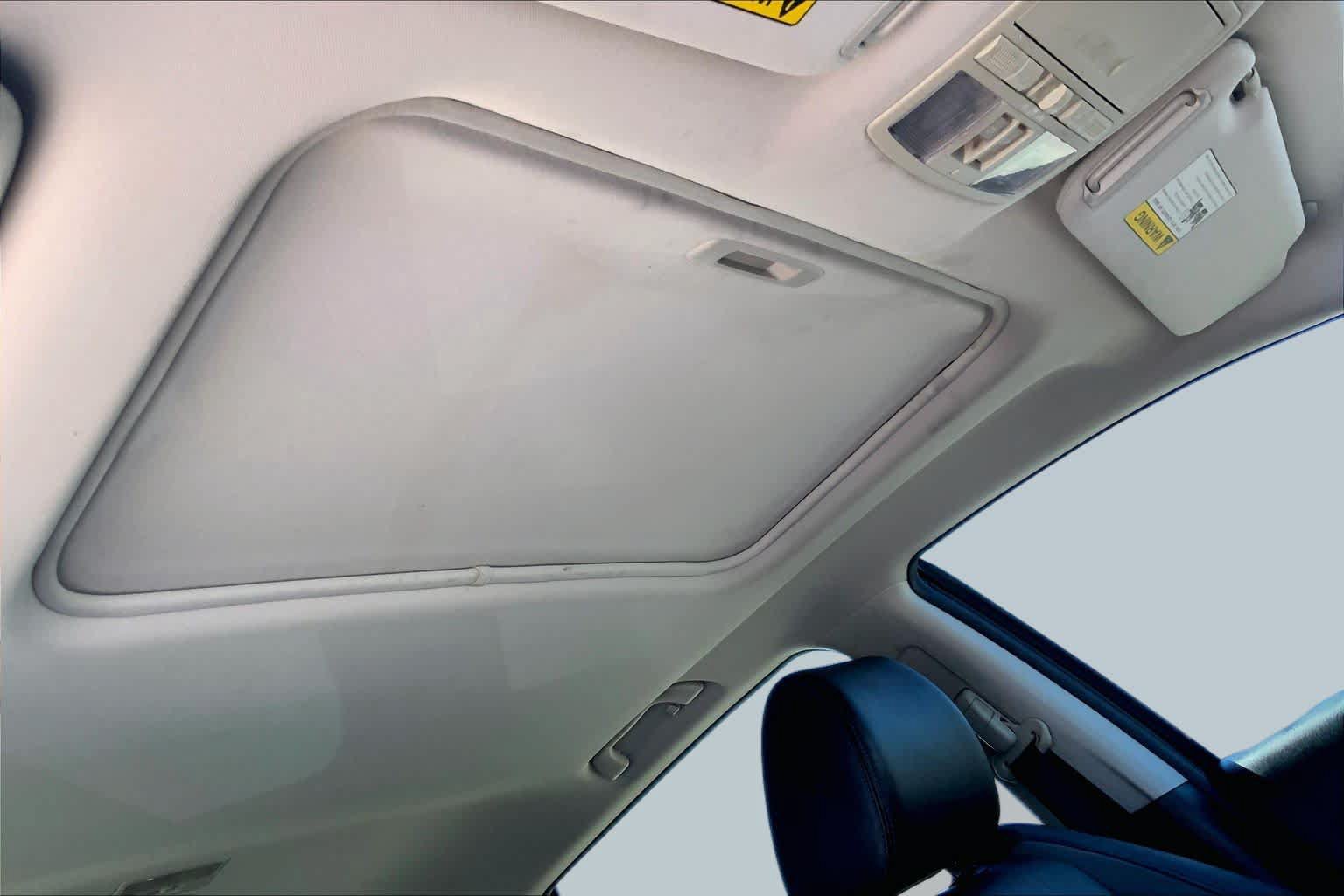 Used 2012 MAZDA CX-9 Grand Touring w/ Moonroof & Bose Audio Pkg FWD image 13
