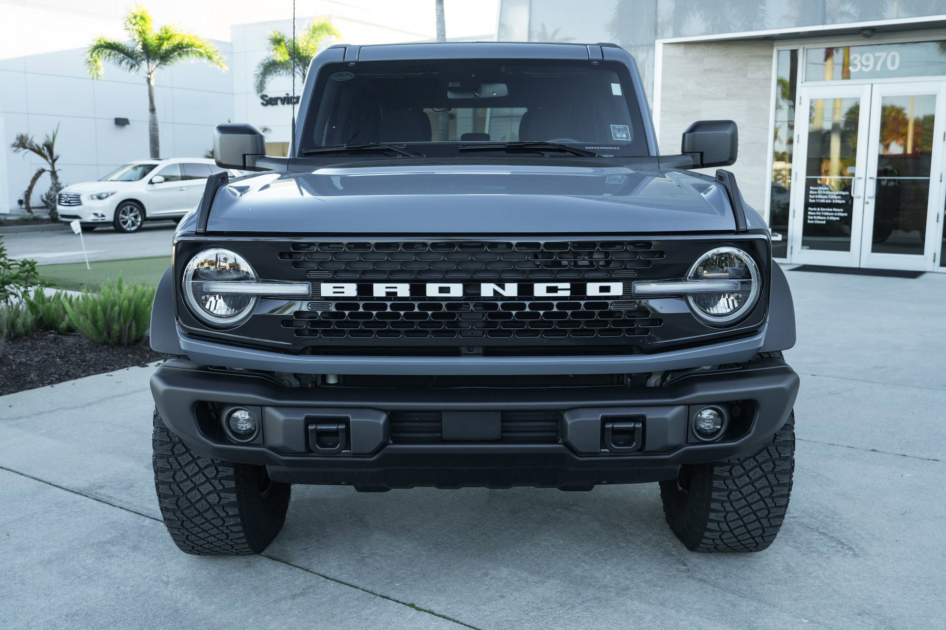 Used 2023 Ford Bronco Wildtrak image 4