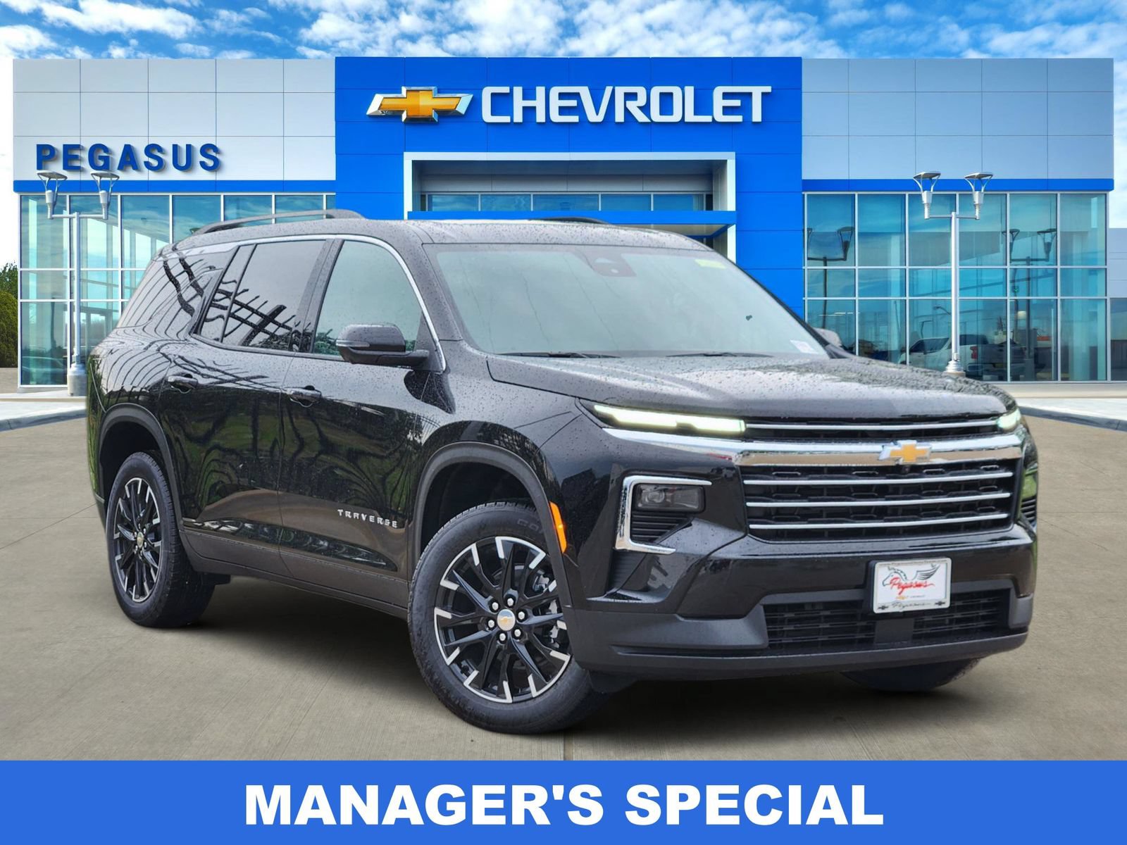 New 2026 Chevrolet Traverse LT w/ Sun and Wheel Package
