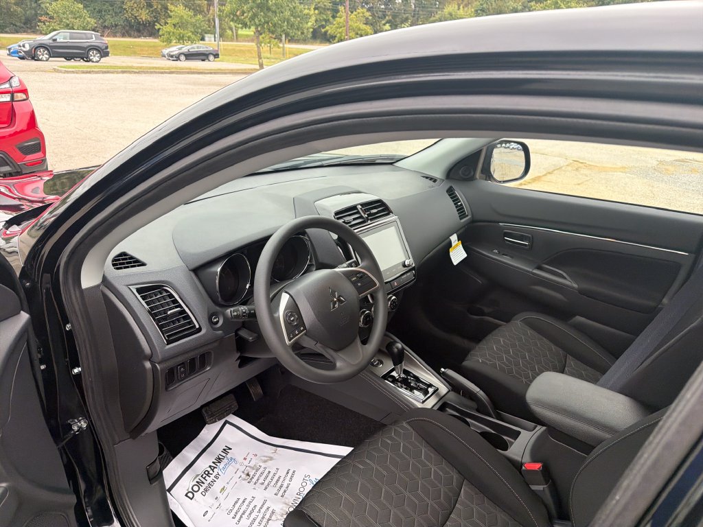 New 2027 Mitsubishi Outlander Sport ES AWD/4WD image 16