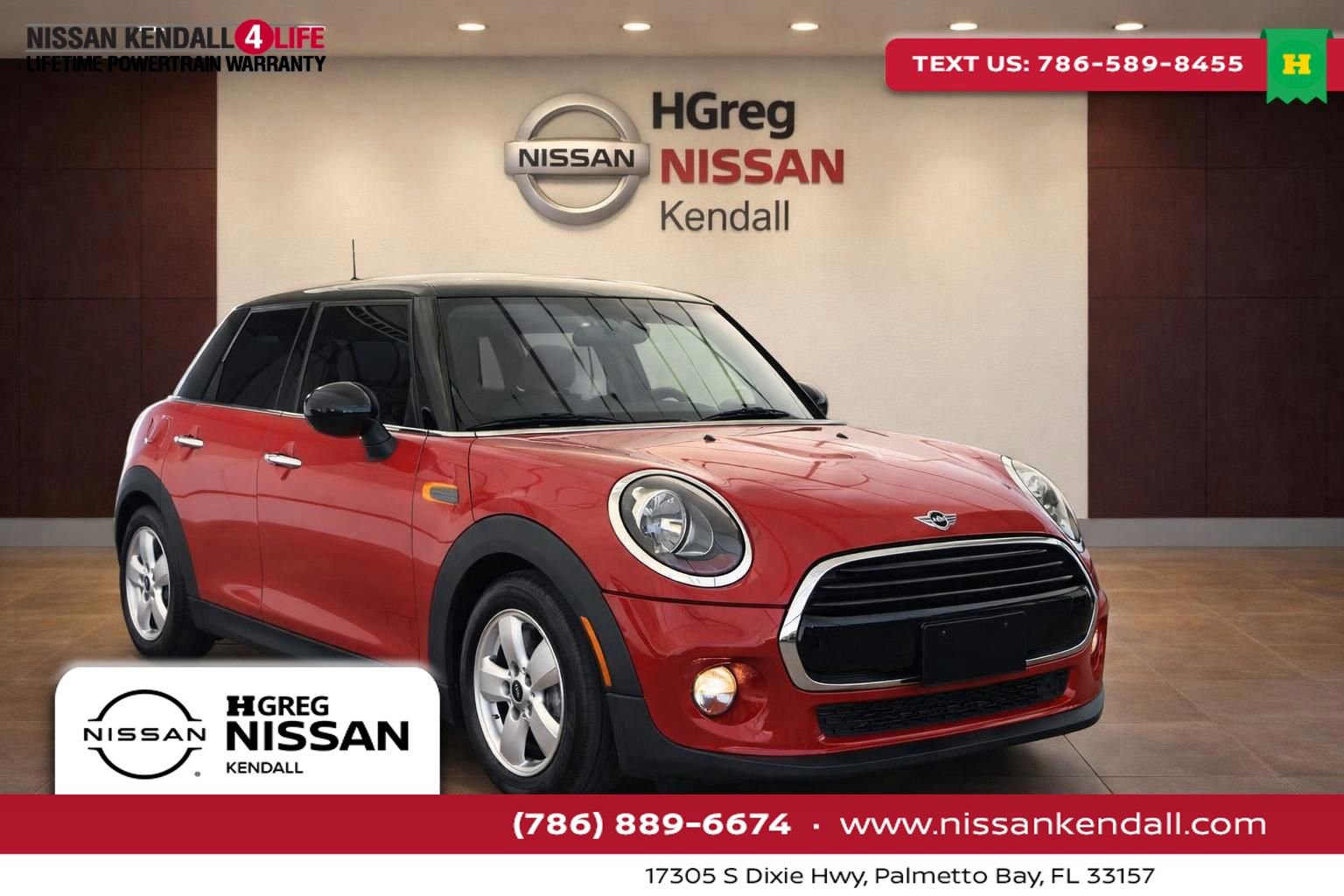 Used 2017 MINI Cooper 4-Door Hardtop w/ Technology Package FWD image 1