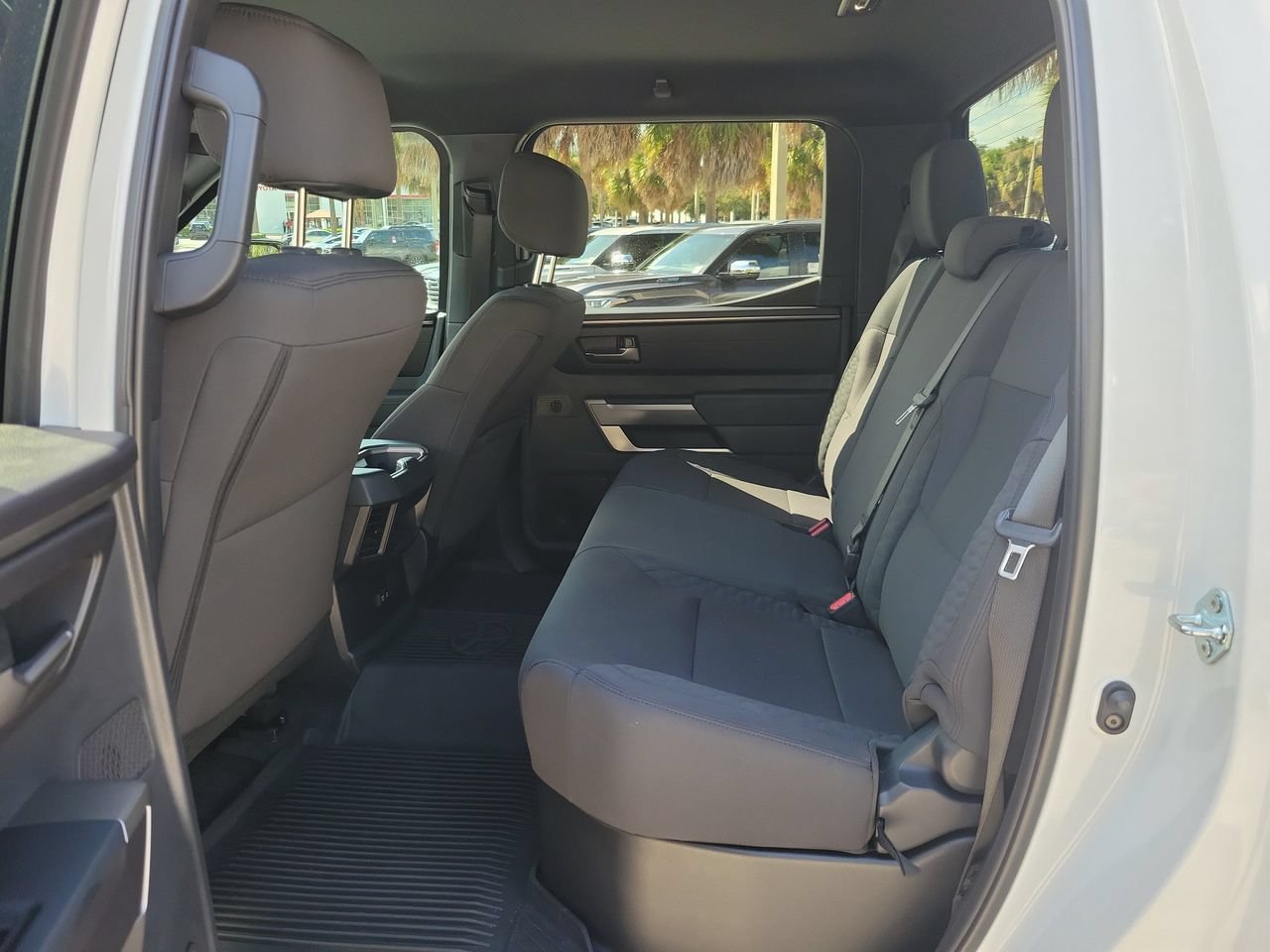 Used 2026 Toyota Tundra SR5 w/ SR5 Convenience Package AWD/4WD image 10