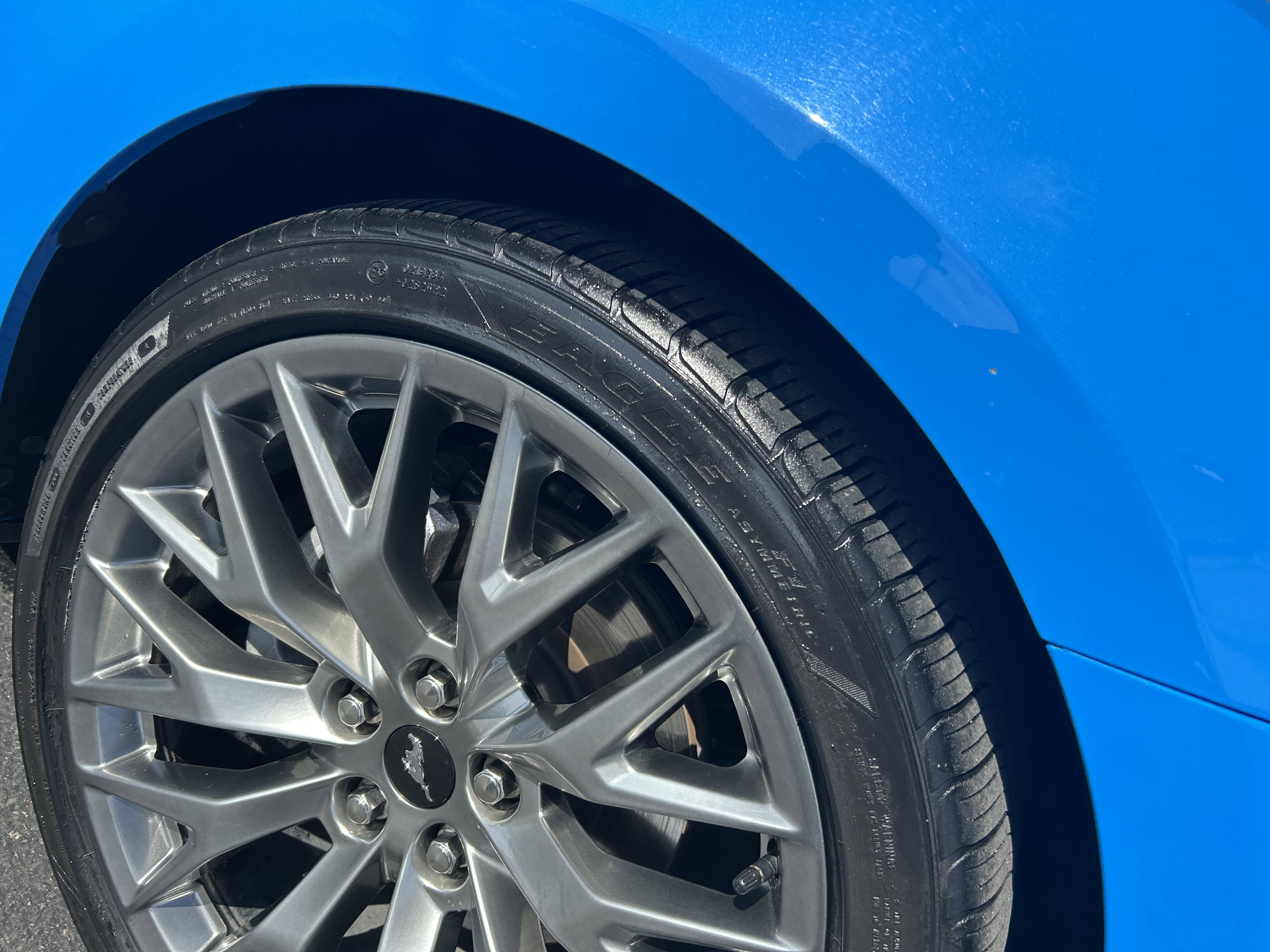 Used 2024 Ford Mustang Premium image 10