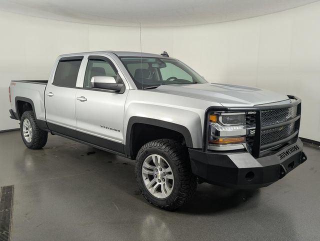 Used 2016 Chevrolet Silverado 1500 LT w/ All Star Edition AWD/4WD image 2