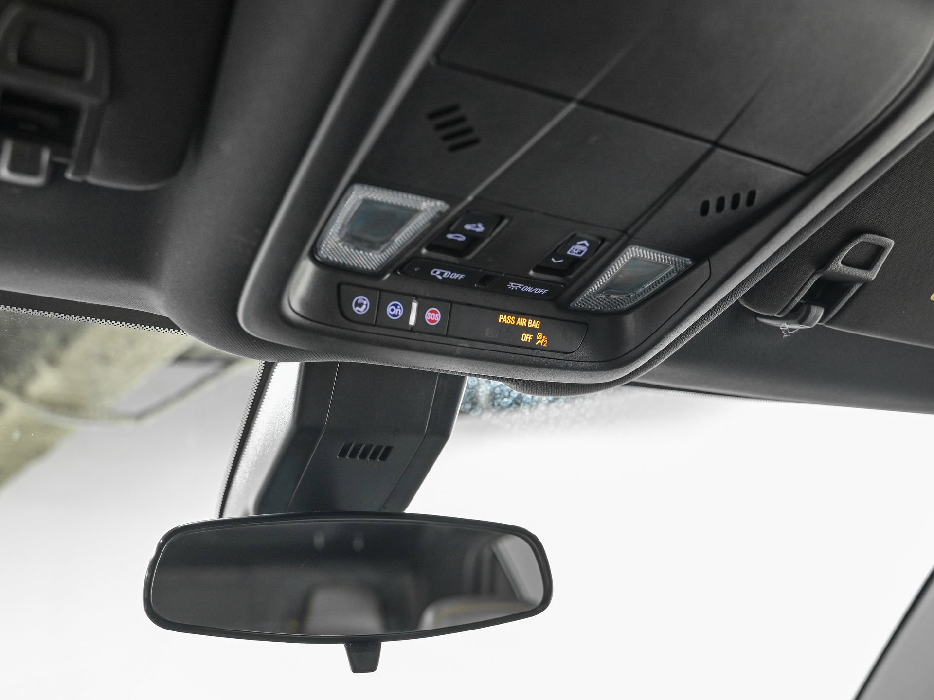 Used 2023 Chevrolet Equinox RS w/ RS Leather Package image 24