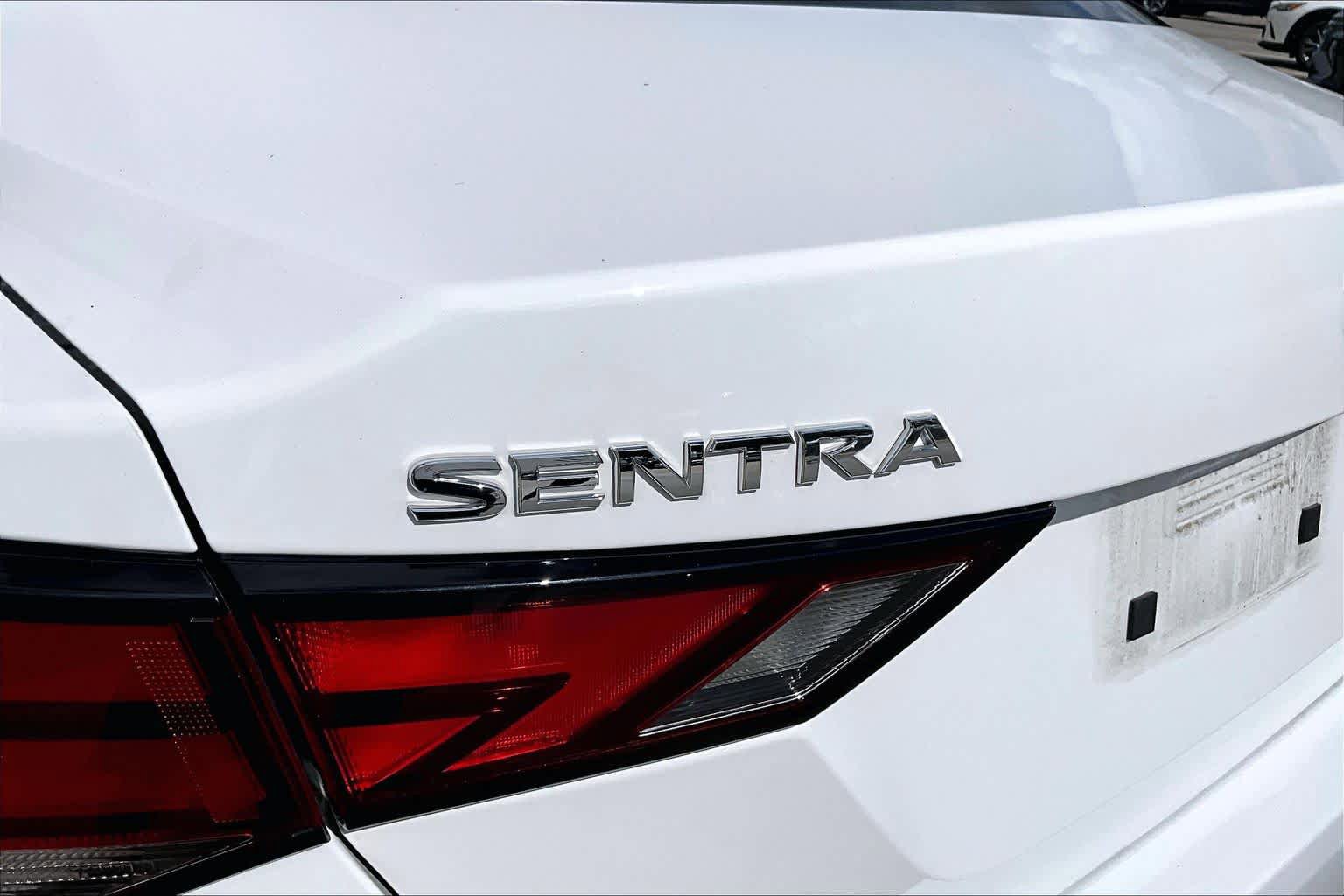 Used 2024 Nissan Sentra SV FWD image 29