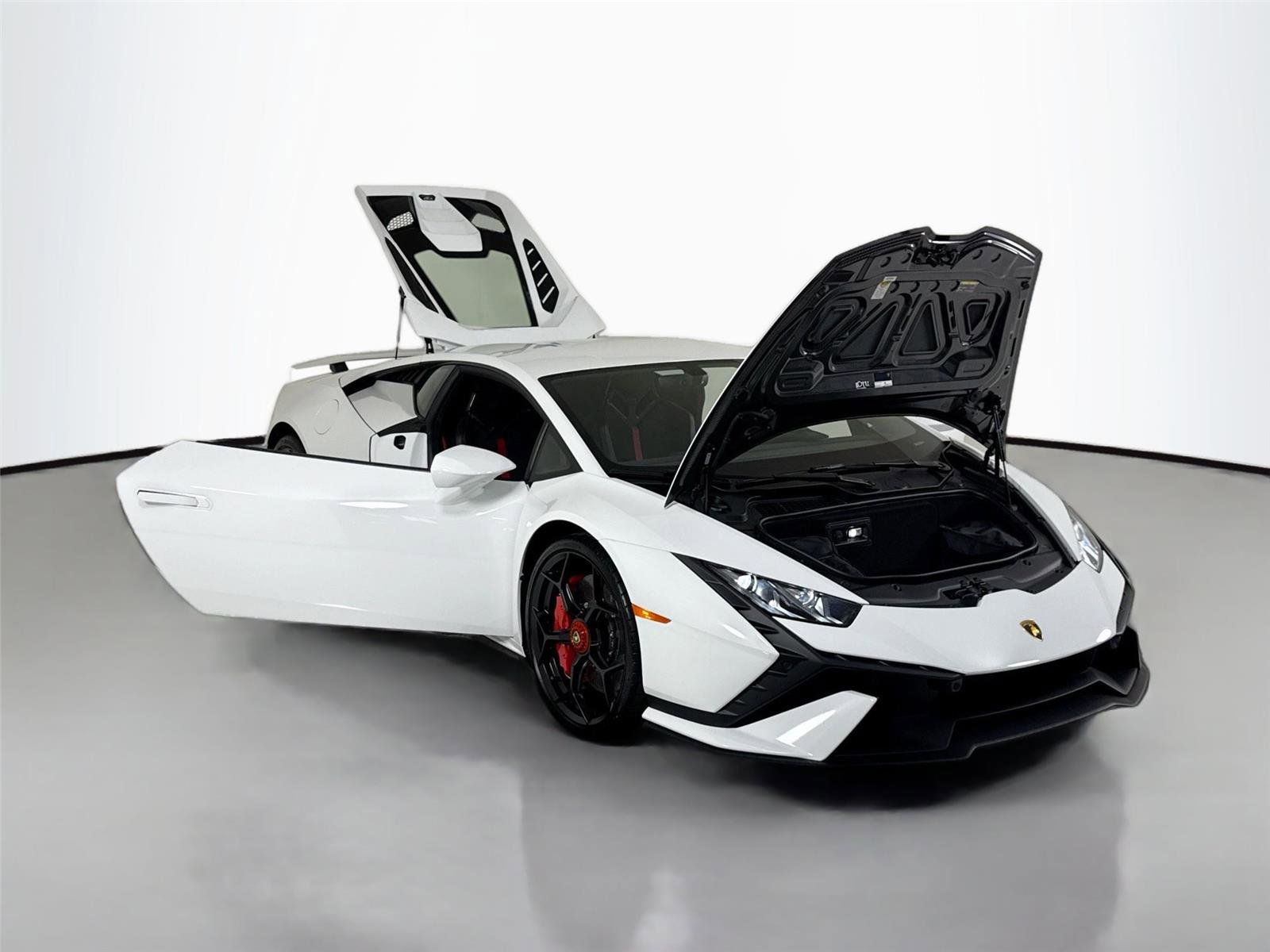 Used 2024 Lamborghini Huracan Tecnica image 38