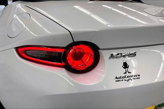Used 2016 MAZDA MX-5 Miata Grand Touring RWD image 32