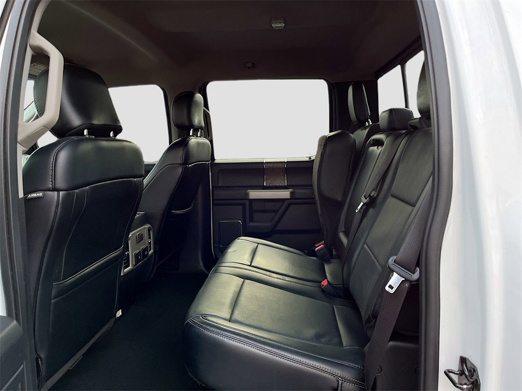 Used 2019 Ford F250 Lariat w/ Chrome Package image 24