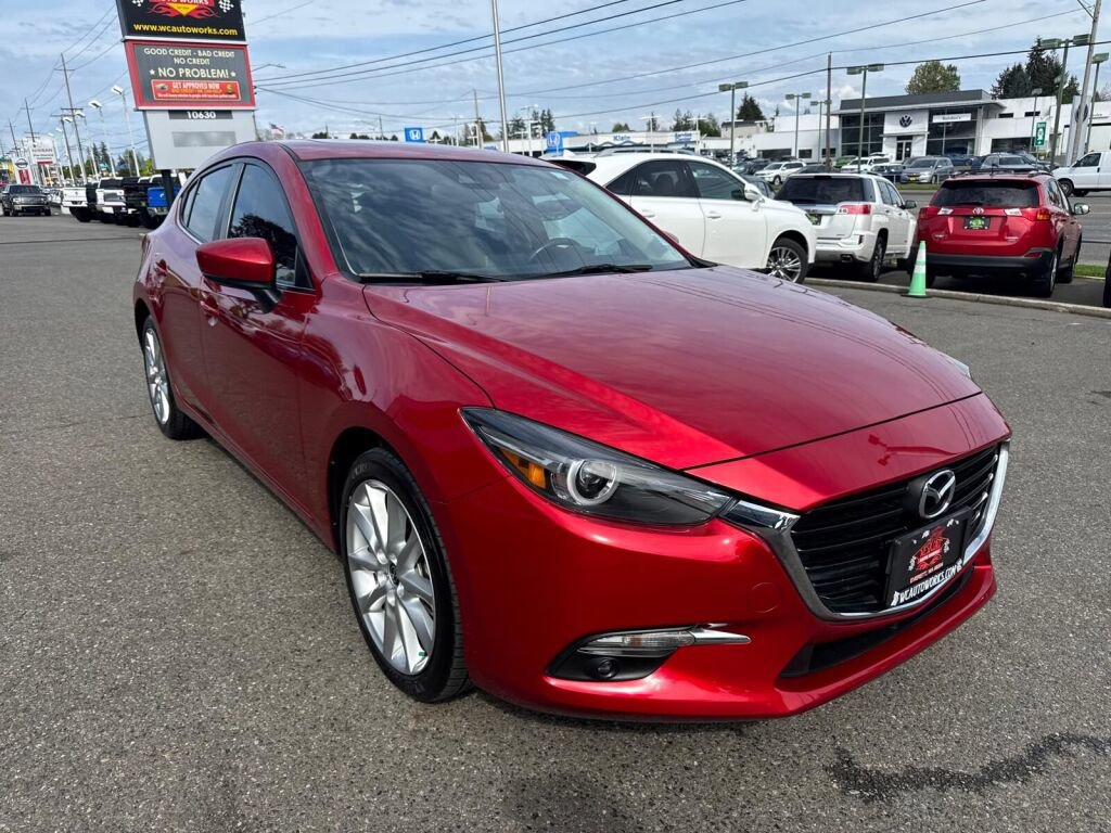Used 2017 MAZDA MAZDA3 Grand Touring w/ Premium Equipment Package FWD image 5