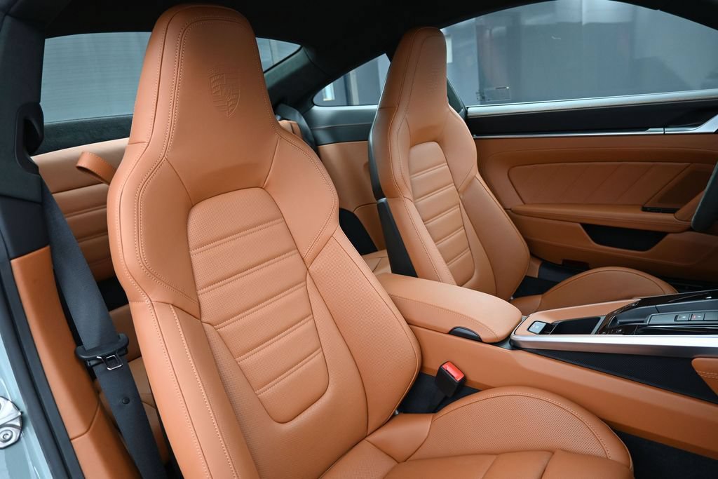 Certified 2026 Porsche 911 Carrera GTS RWD image 29