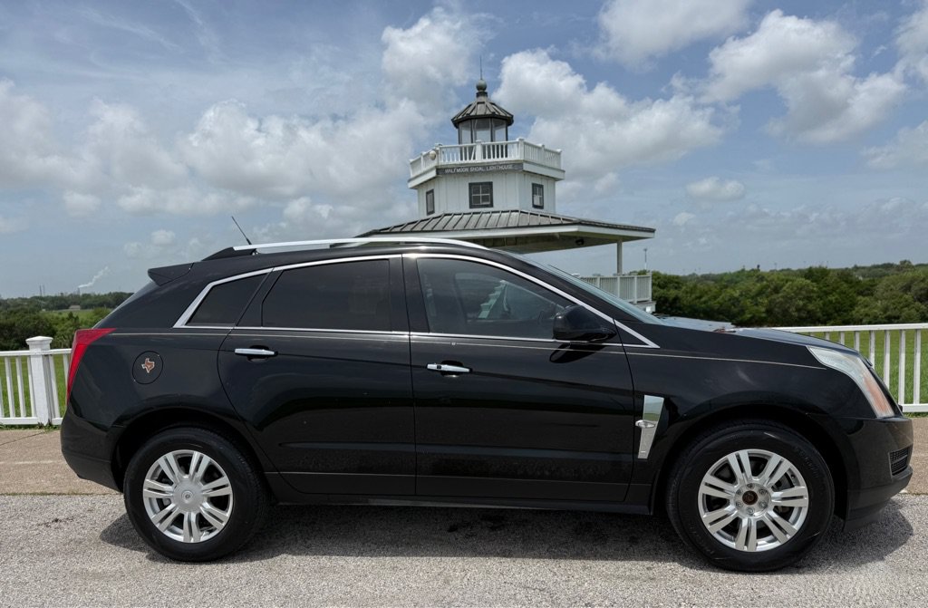 Used 2012 Cadillac SRX Luxury FWD image 4