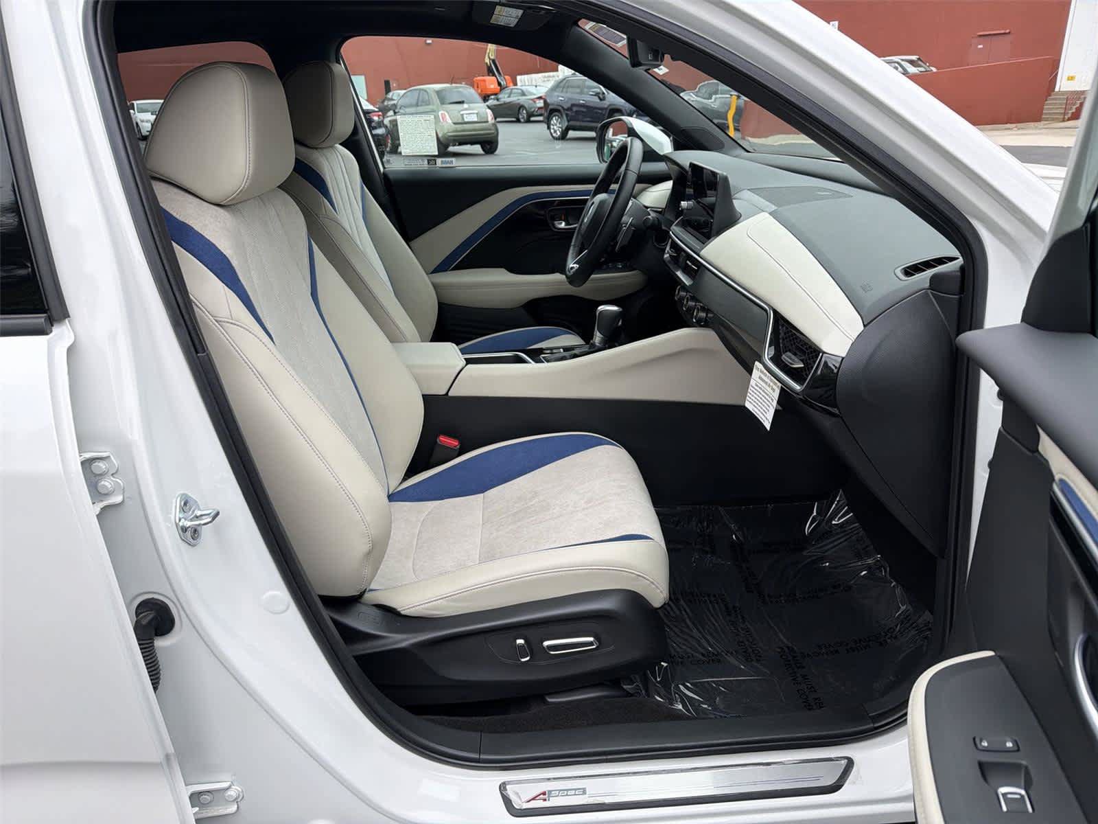 Certified 2025 Acura ADX A-Spec AWD/4WD image 15