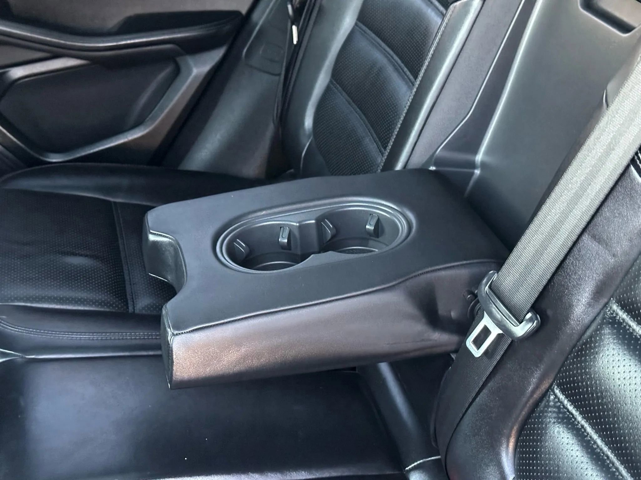 Used 2017 Porsche Macan Turbo image 22