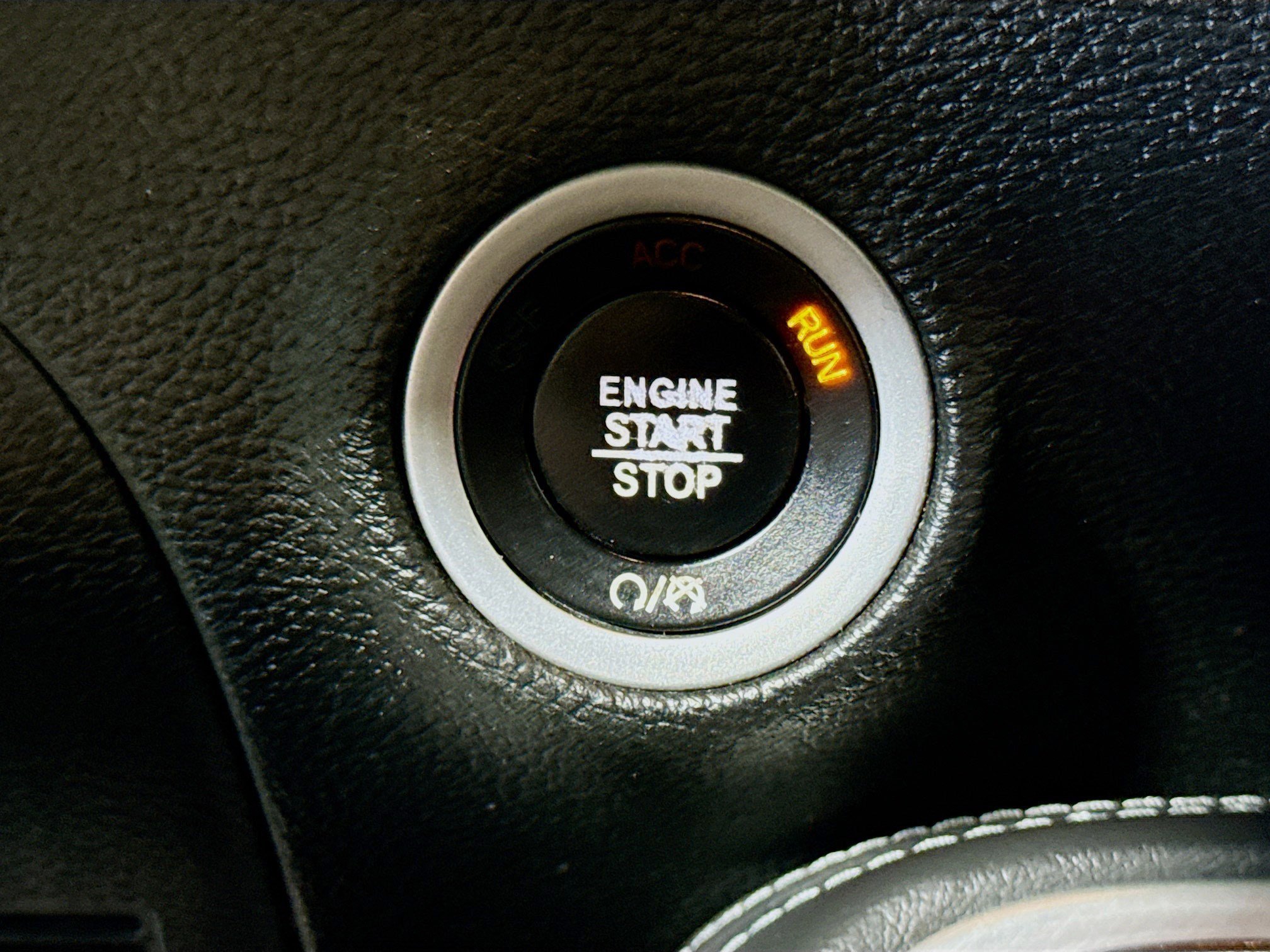 Used 2020 Dodge Challenger R/T image 21