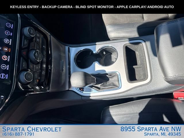 Used 2019 Jeep Grand Cherokee Altitude AWD/4WD image 23