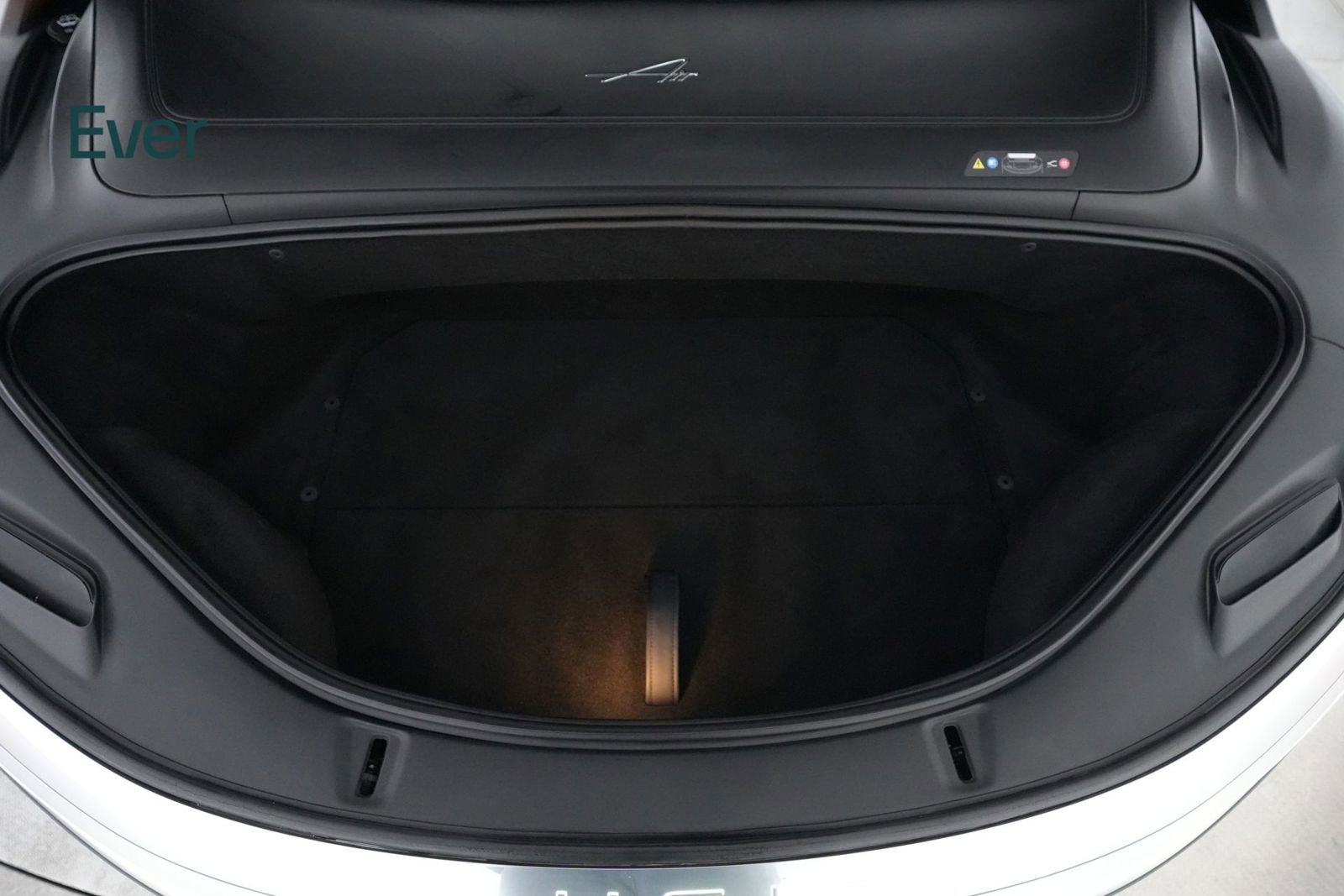 Used 2023 Lucid Air Grand Touring image 28