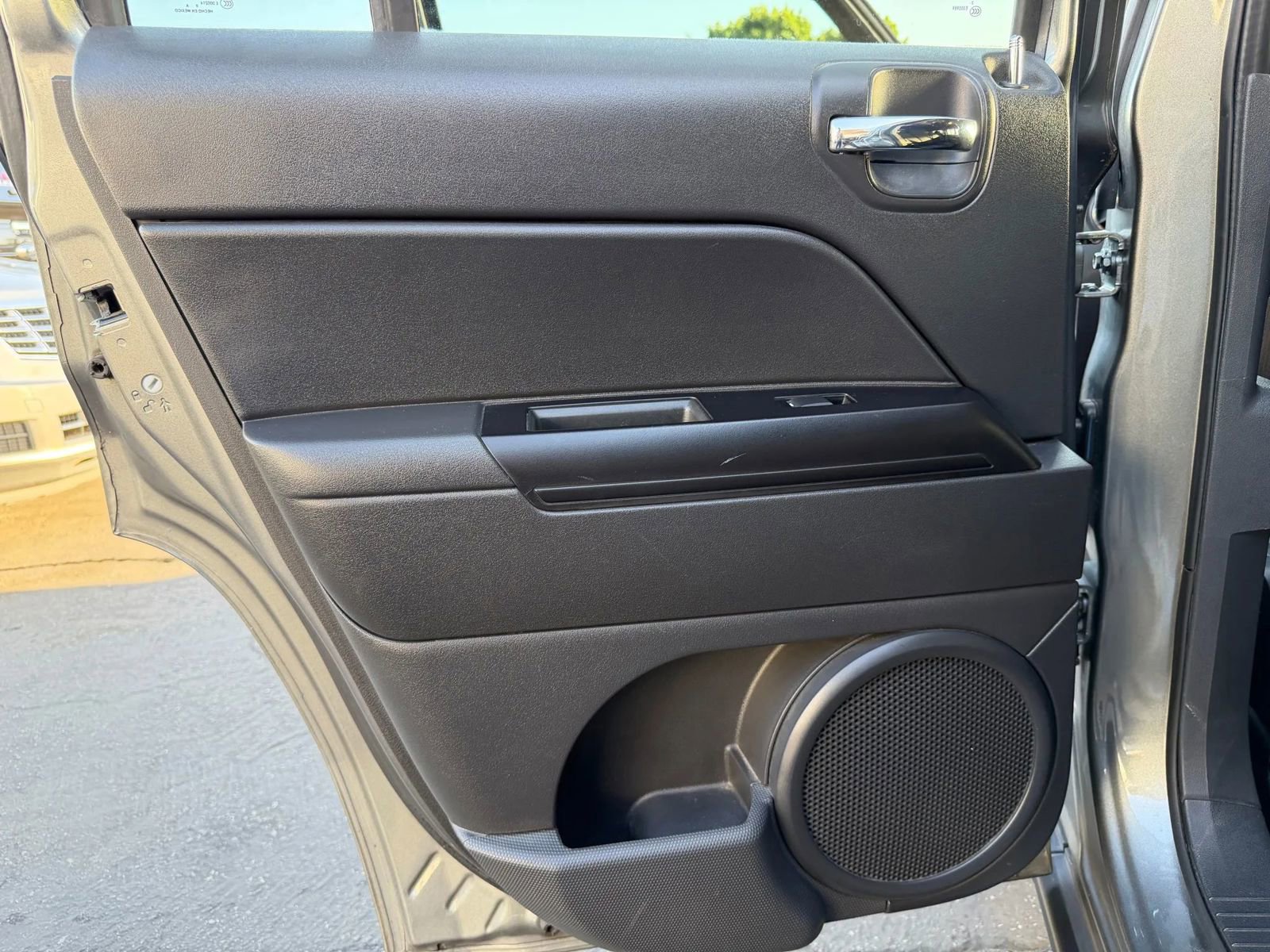 Used 2014 Jeep Patriot Latitude image 27