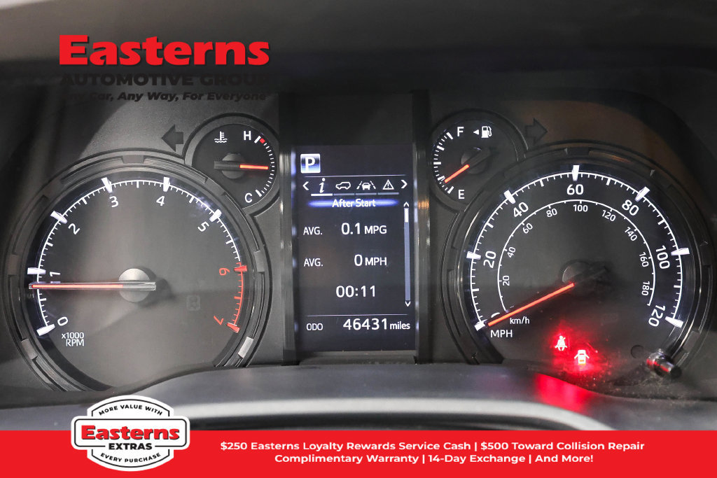 Used 2024 Toyota 4Runner SR5 AWD/4WD image 18