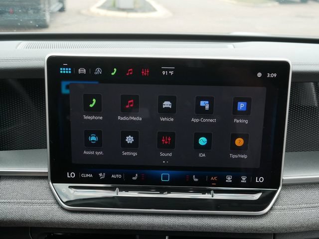 Certified 2026 Volkswagen Tiguan S FWD image 34