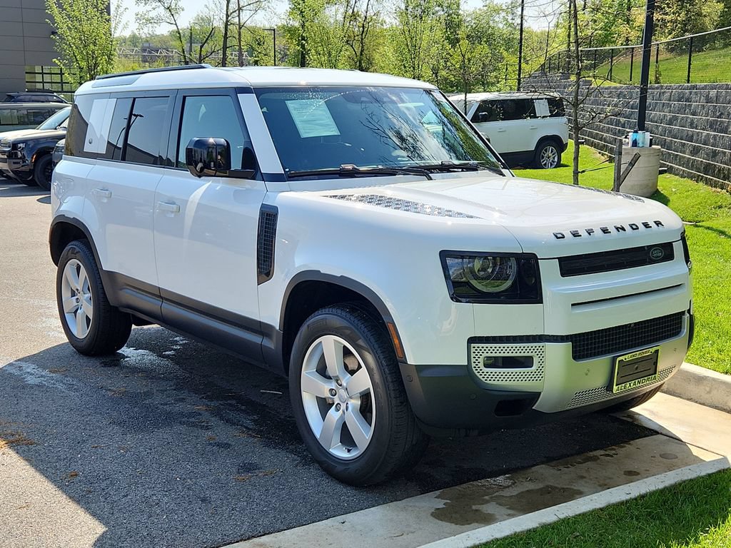 Used 2024 Land Rover Defender 110 S AWD/4WD image 10