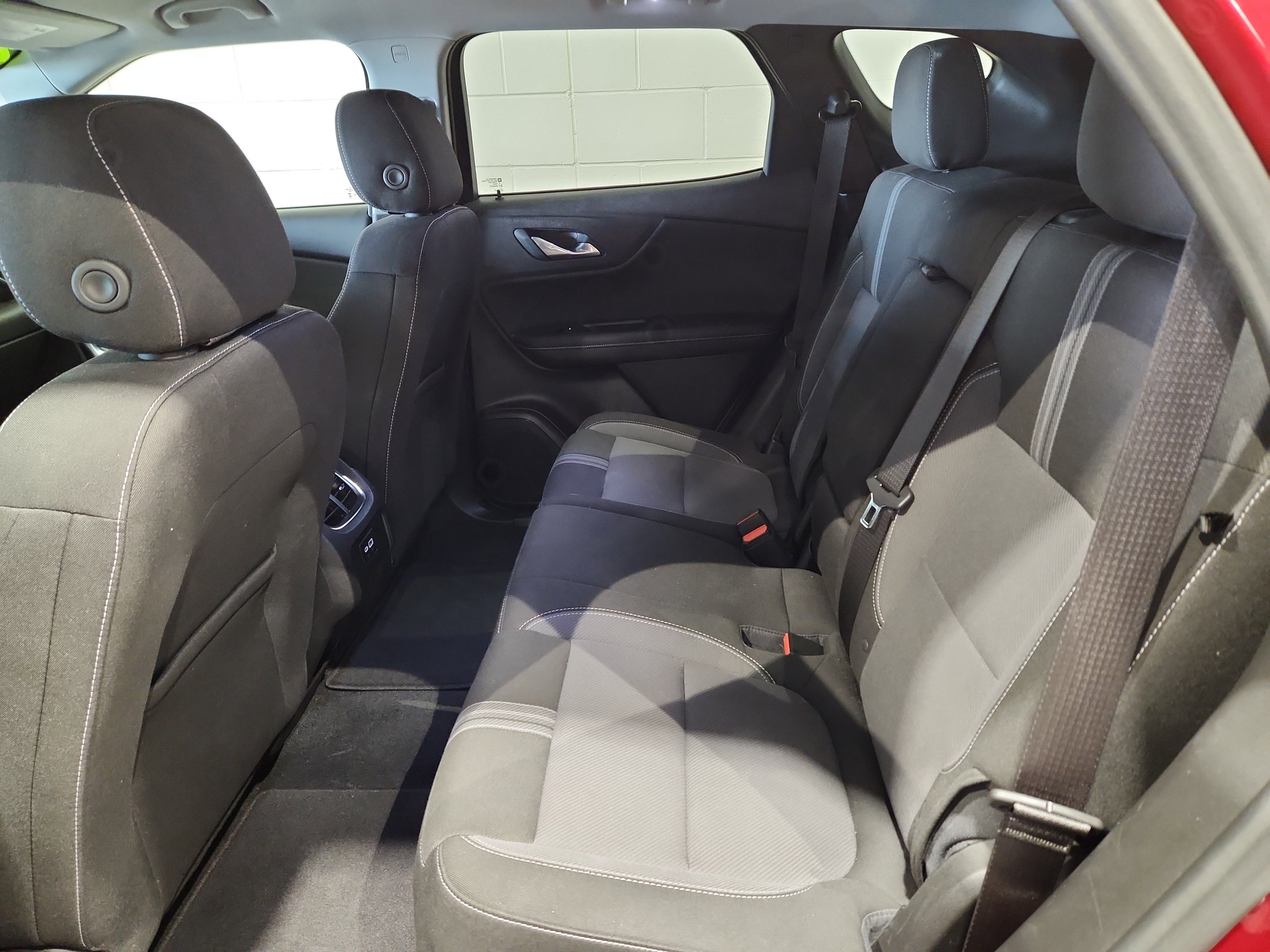 Used 2025 Chevrolet Blazer LT image 18