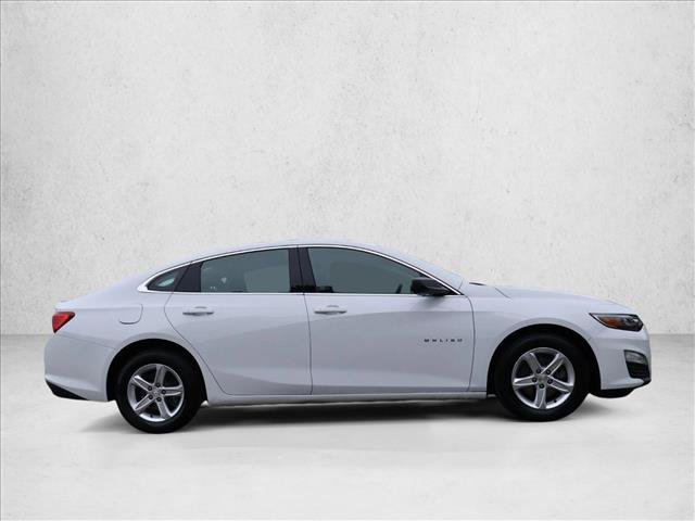 Used 2023 Chevrolet Malibu LS FWD image 4