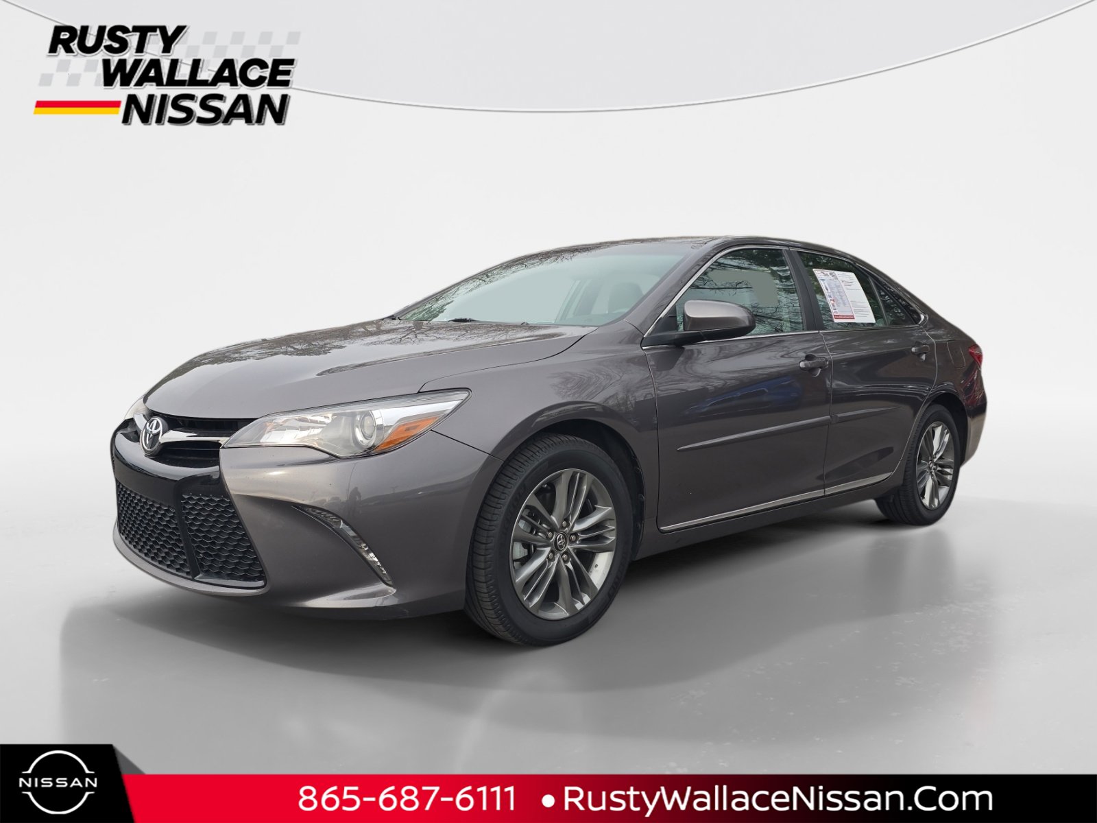 Used 2017 Toyota Camry SE