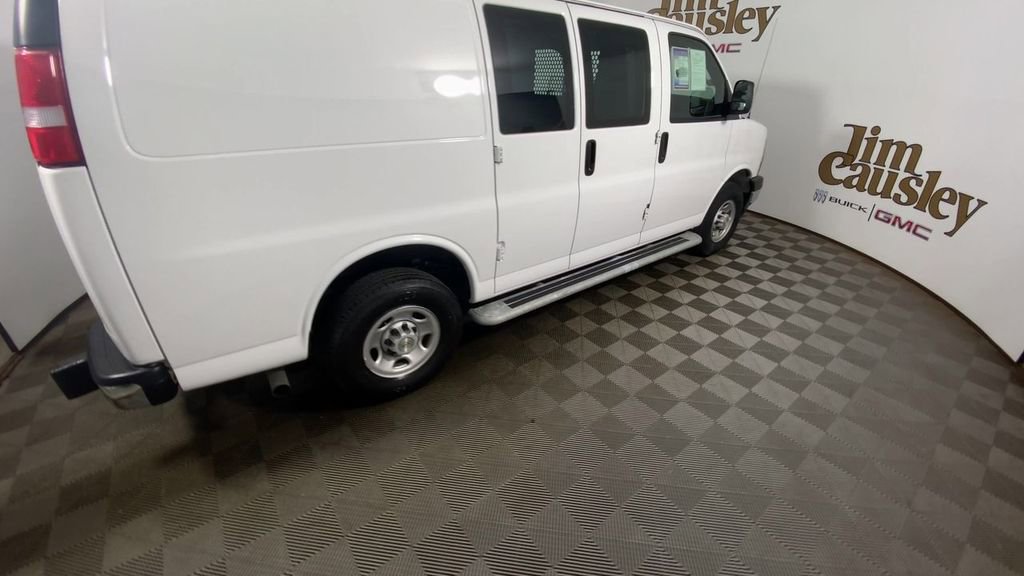 Used 2024 Chevrolet Express 2500 w/ Driver Convenience Package RWD image 8