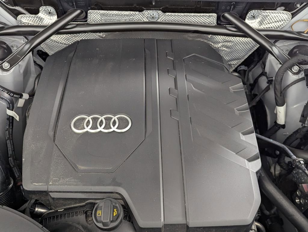 Used 2025 Audi Q5 2.0T Premium AWD/4WD image 10