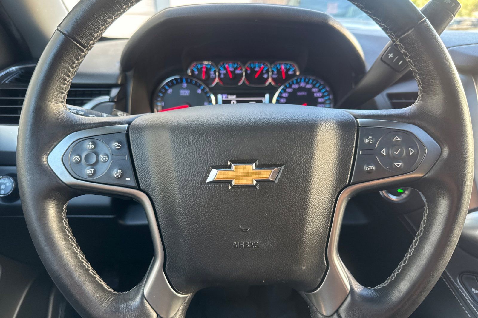 Used 2020 Chevrolet Tahoe LT AWD/4WD image 33