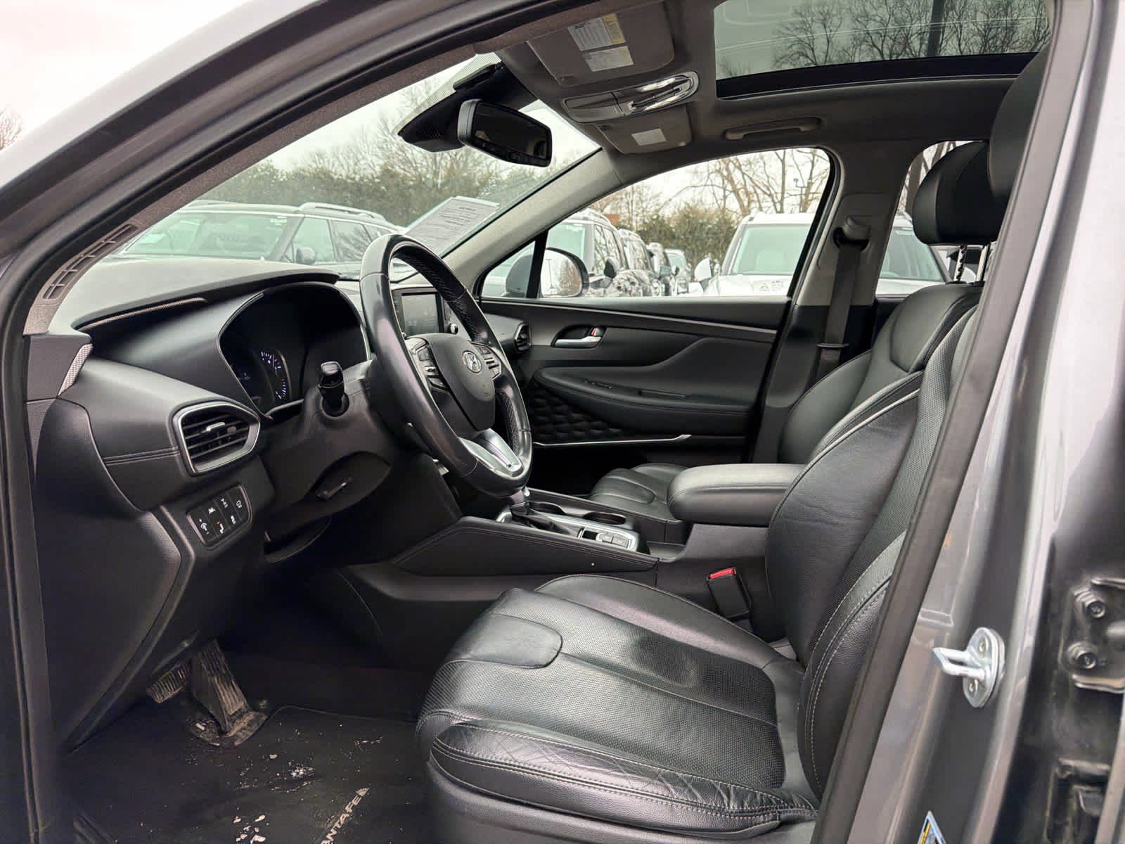 Used 2019 Hyundai Santa Fe Limited image 5