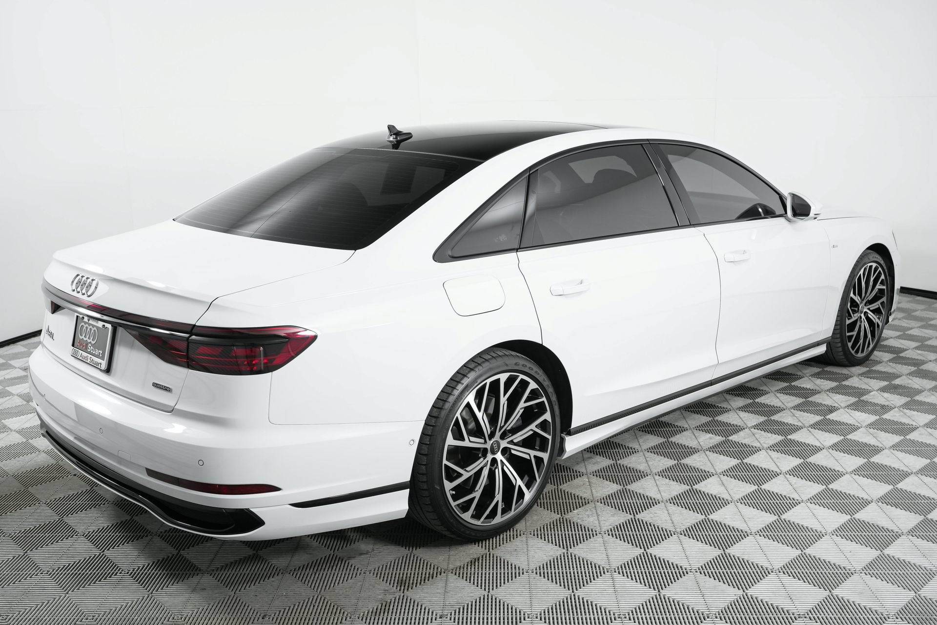 Used 2023 Audi A8 L 3.0T w/ Luxury Package AWD/4WD image 64