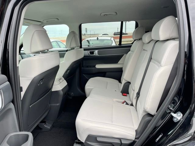 New 2026 Hyundai Santa Fe SE FWD image 18