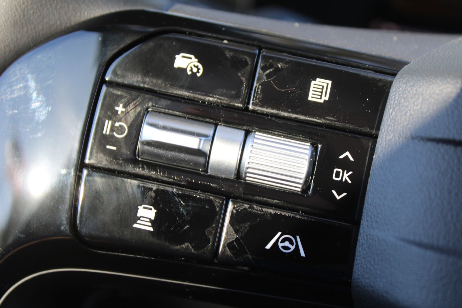 New 2026 Kia Sorento LX image 26