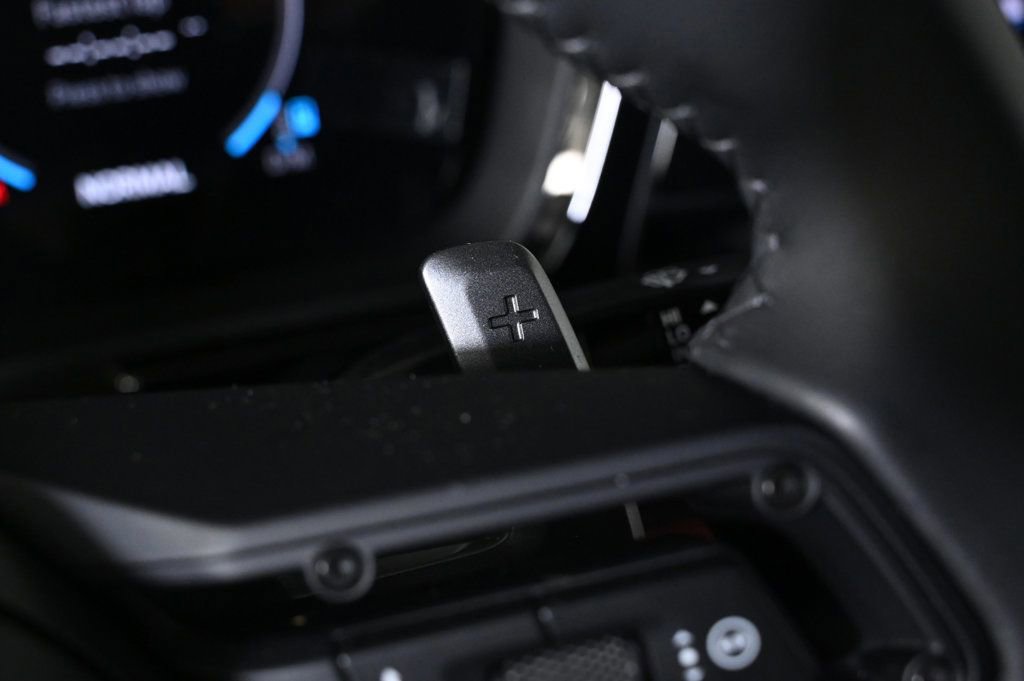 Used 2026 Porsche Cayenne Turbo GT image 24