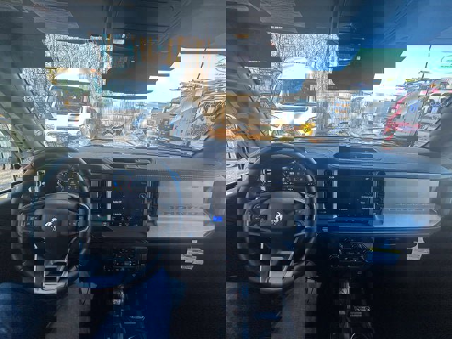 Used 2025 Ford Bronco Outer Banks image 25
